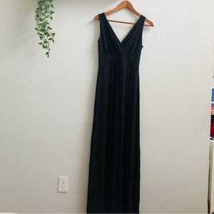 Willi Smith Classic Black V Neck Maxi Dress Small